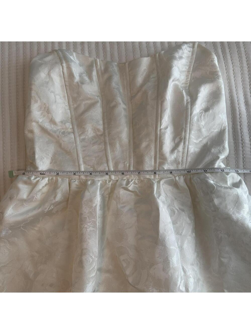 NWT (Flaw) Lulus Luxe Delight Ivory Jacquard Strapless Bustier Mini Dress Size M - Picture 7 of 9